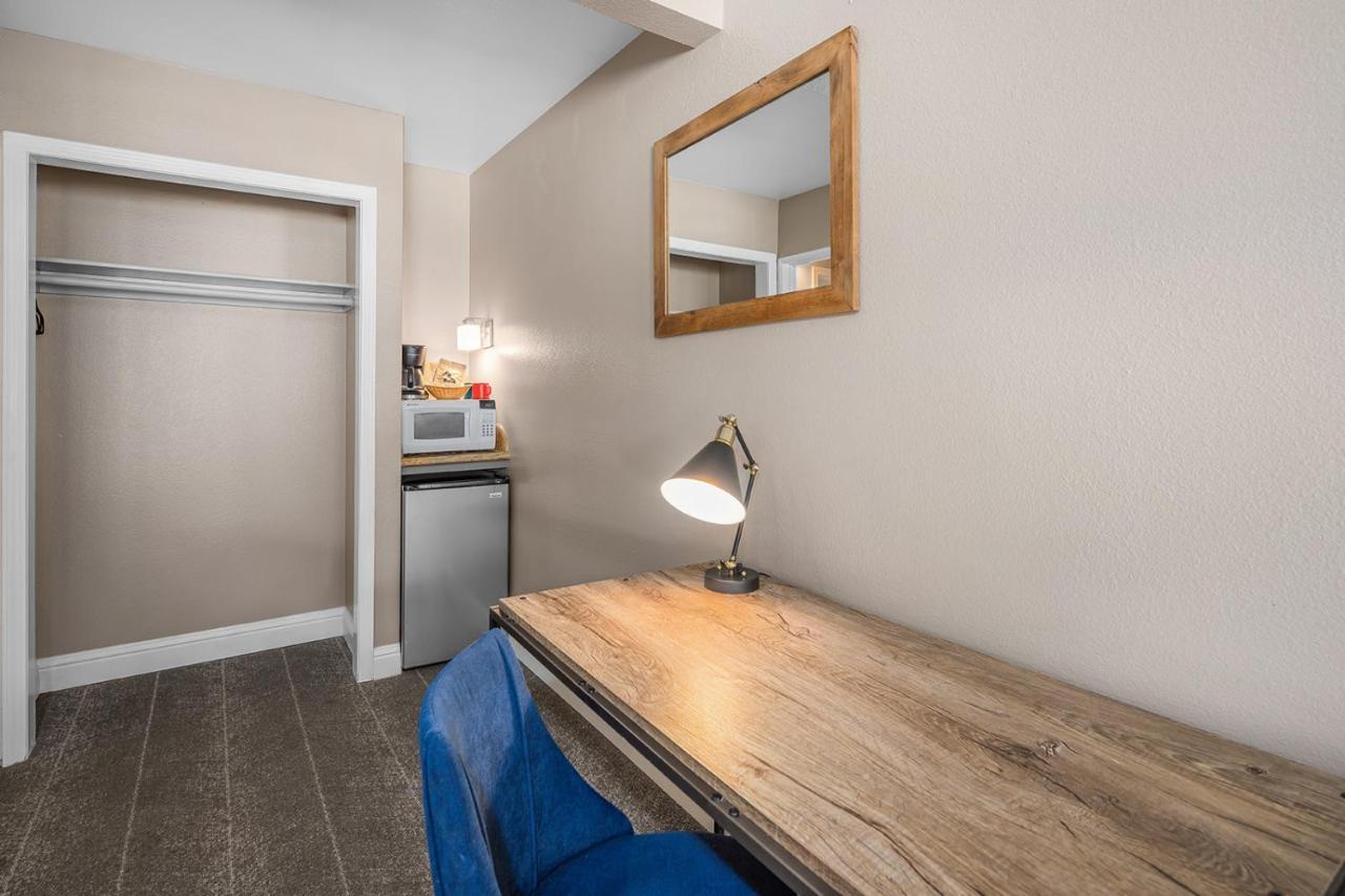 The Inn At Boatworks, Lake Tahoe Тахо-Сити Экстерьер фото